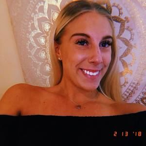 Meet your Posher, Savannah